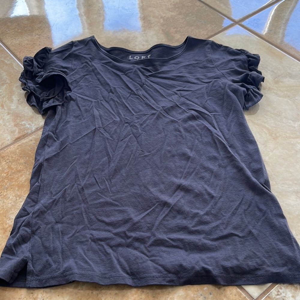 Loft gray tee